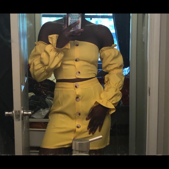 Ruched Sleeve Button Front Bardot set size 2-10 - Picture 2 of 8